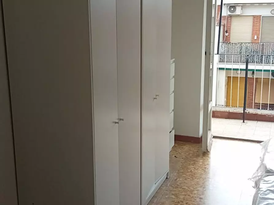 Immagine 5 di Camera in affitto  in Via Borghesano Lucchese a Roma
