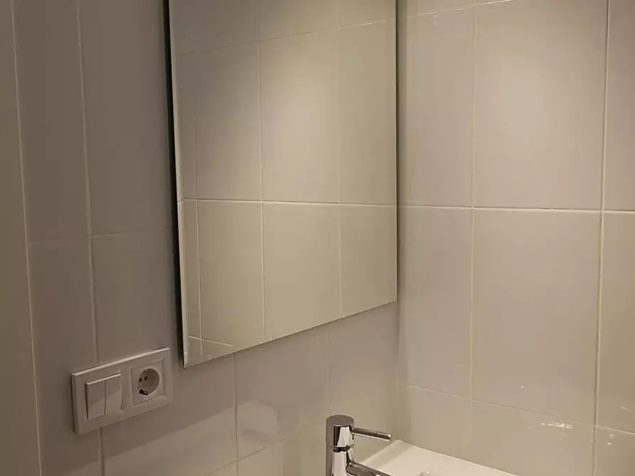 Immagine 10 di Camera in affitto  in Calle Arroyo del Olivar a Madrid