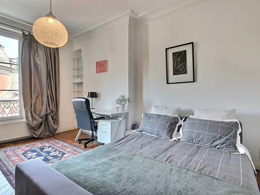 Immagine 2 di Appartamento in affitto  in Rue Claude Bernard a Paris 05