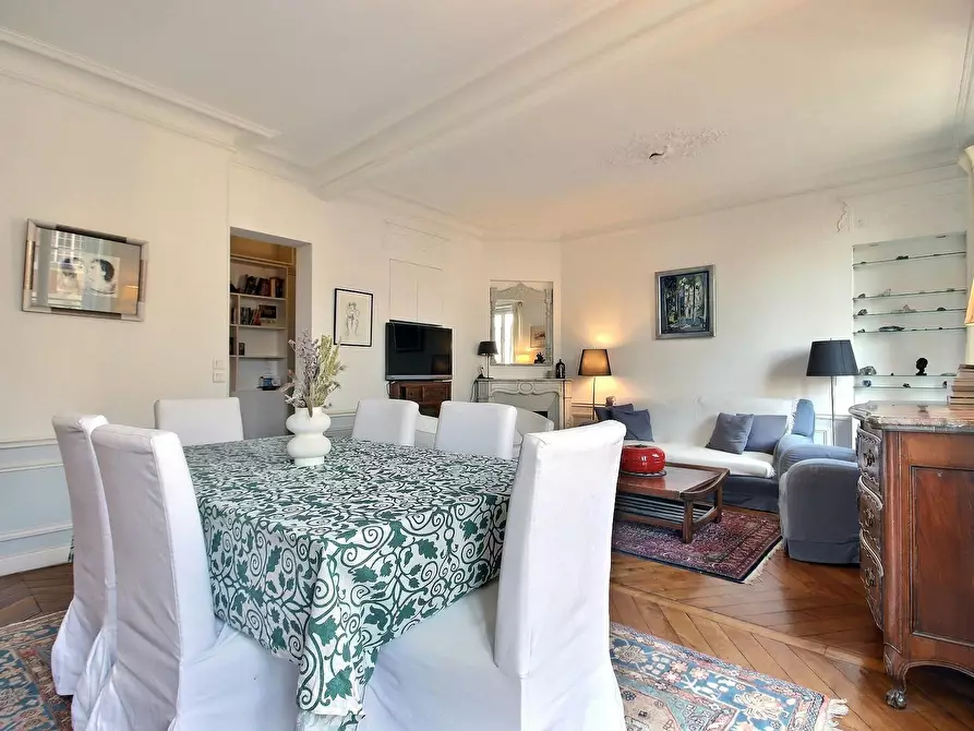 Immagine 4 di Appartamento in affitto  in Rue Claude Bernard a Paris 05
