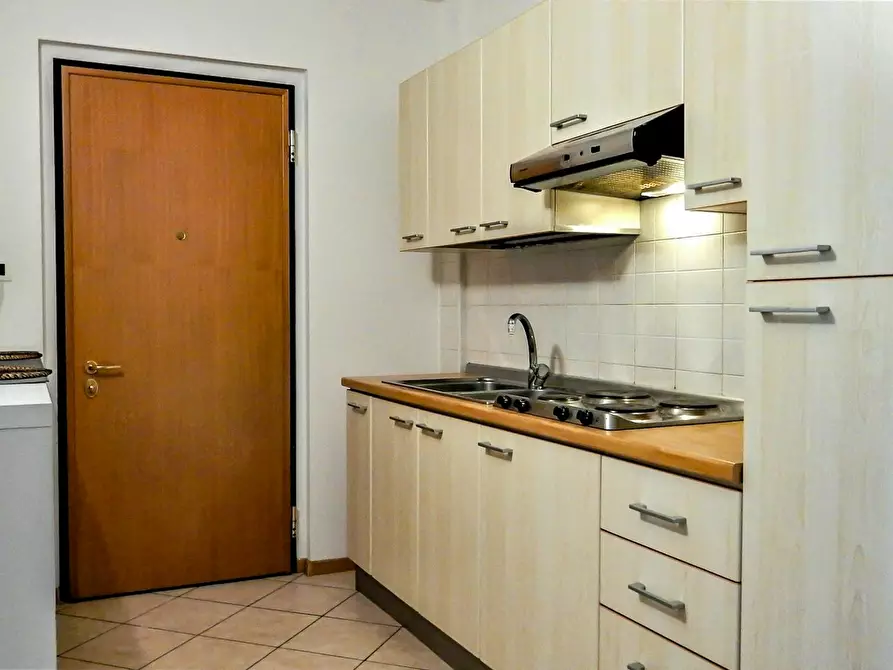 Immagine 9 di Camera in affitto  in Via Tomaso Gar a Trento