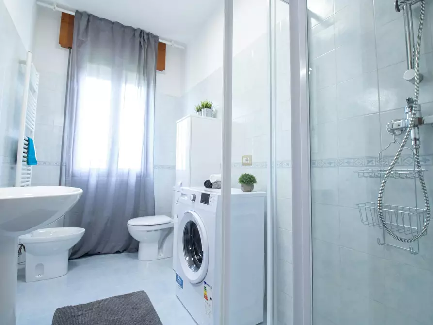 Immagine 5 di Camera in affitto  in Via Michelangelo Buonarroti a Padova