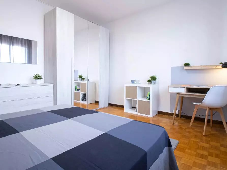 Immagine 4 di Camera in affitto  in Via Michelangelo Buonarroti a Padova