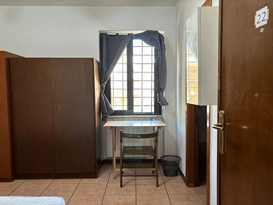 Immagine 2 di Camera in affitto  in Via Alessandro Brisse a Roma