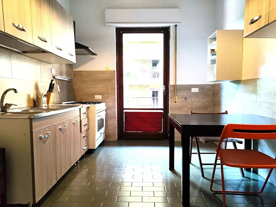 Immagine 6 di Camera in affitto  in Via Francesco Orestano a Roma