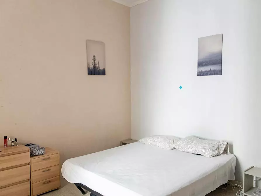 Immagine 1 di Camera in affitto  in Via Napoleone III a Roma