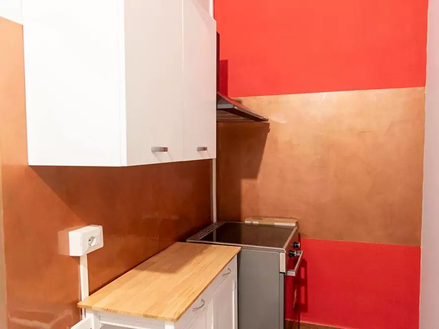 Immagine 5 di Camera in affitto  in Via Napoleone III a Roma