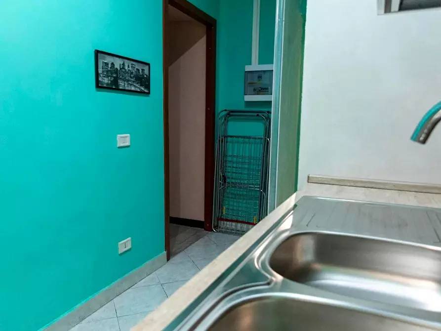 Immagine 10 di Camera in affitto  in Via Napoleone III a Roma