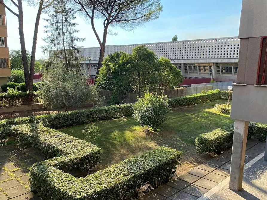 Immagine 10 di Camera in affitto  in Via Michelangelo Tilli a Roma