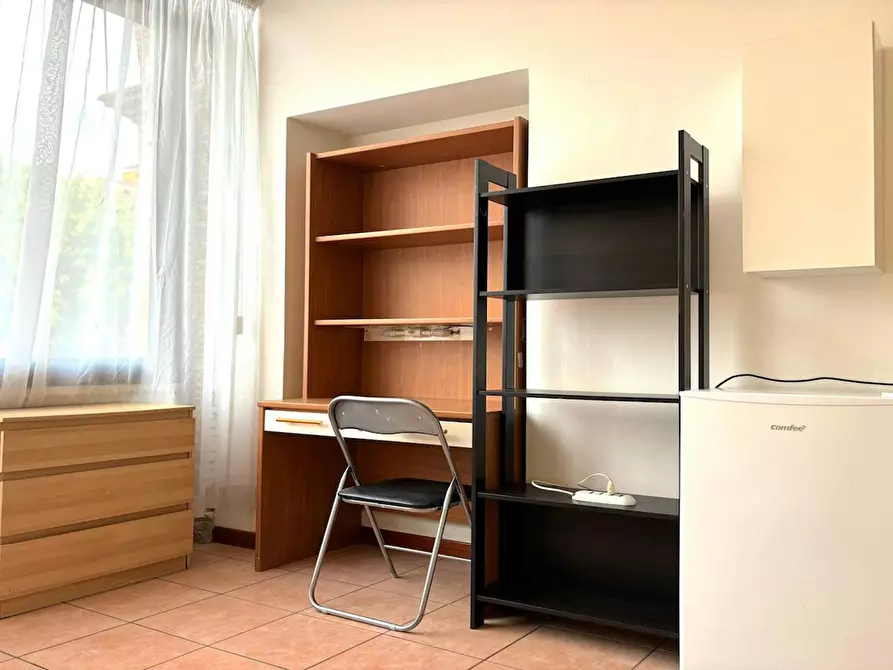 Immagine 4 di Camera in affitto  in Via Alessandro Brisse a Roma