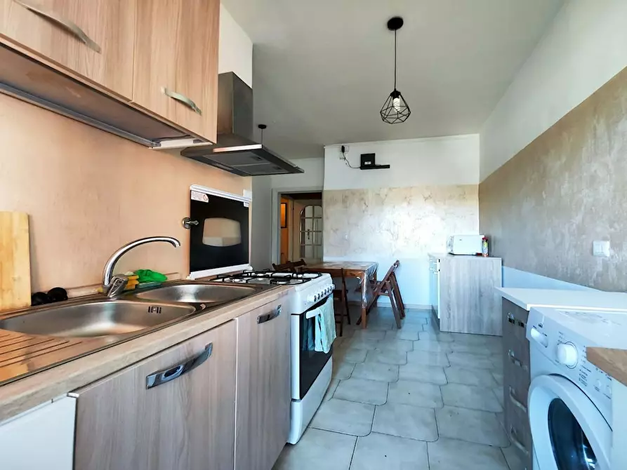 Immagine 5 di Camera in affitto  in Via Gregorio Ricci Curbastro a Roma