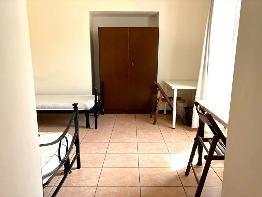 Immagine 6 di Camera condivisa in affitto  in Via Alessandro Brisse a Roma