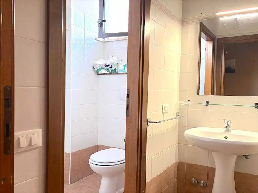 Immagine 4 di Camera in affitto  in Via Alessandro Brisse a Roma