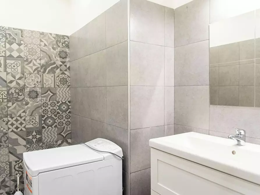 Immagine 7 di Camera in affitto  in Via Napoleone III a Roma