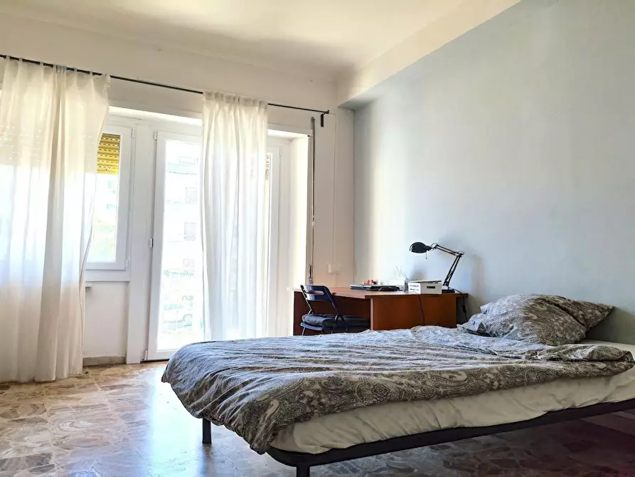 Immagine 3 di Camera in affitto  in Viale Tirreno a Roma