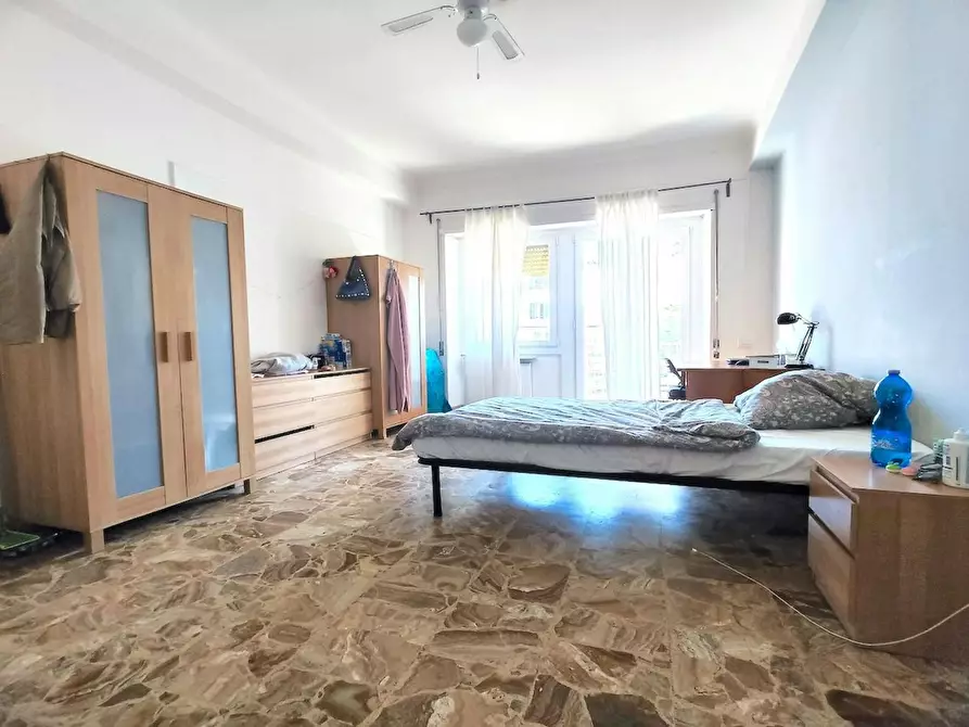 Immagine 1 di Camera in affitto  in Viale Tirreno a Roma