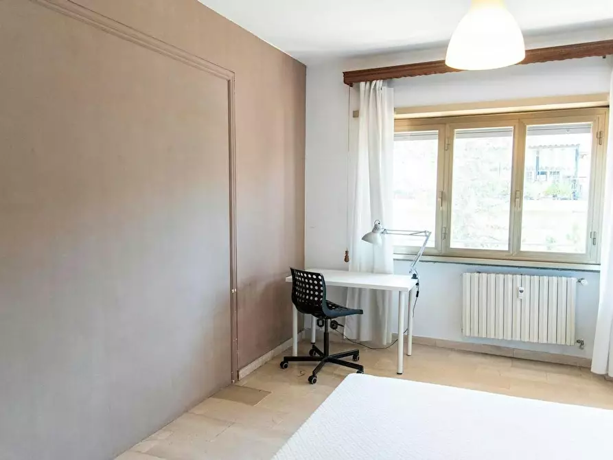 Immagine 2 di Camera in affitto  in Via Laurentina a Roma