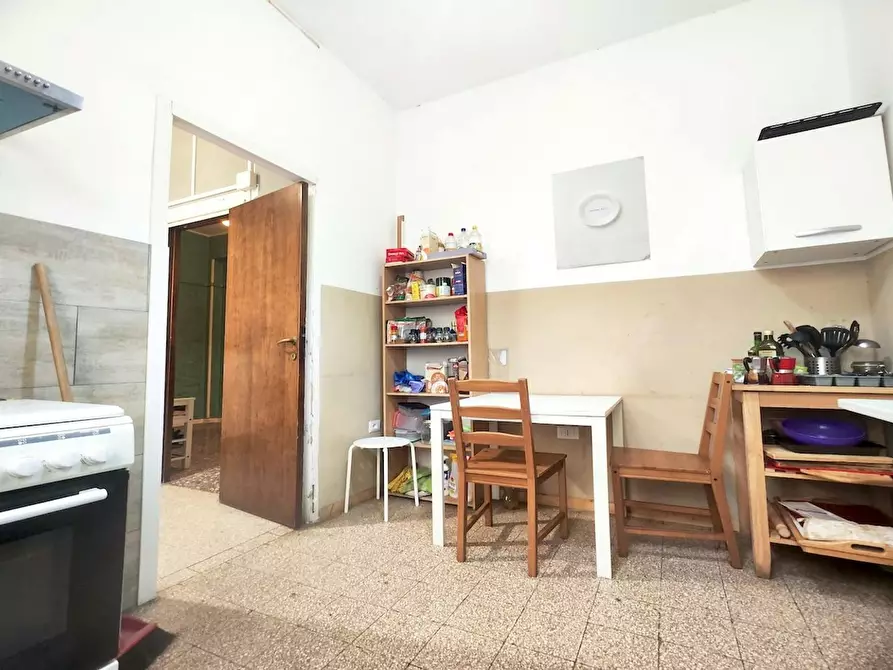 Immagine 8 di Camera in affitto  in Via Oreste Tommasini a Roma
