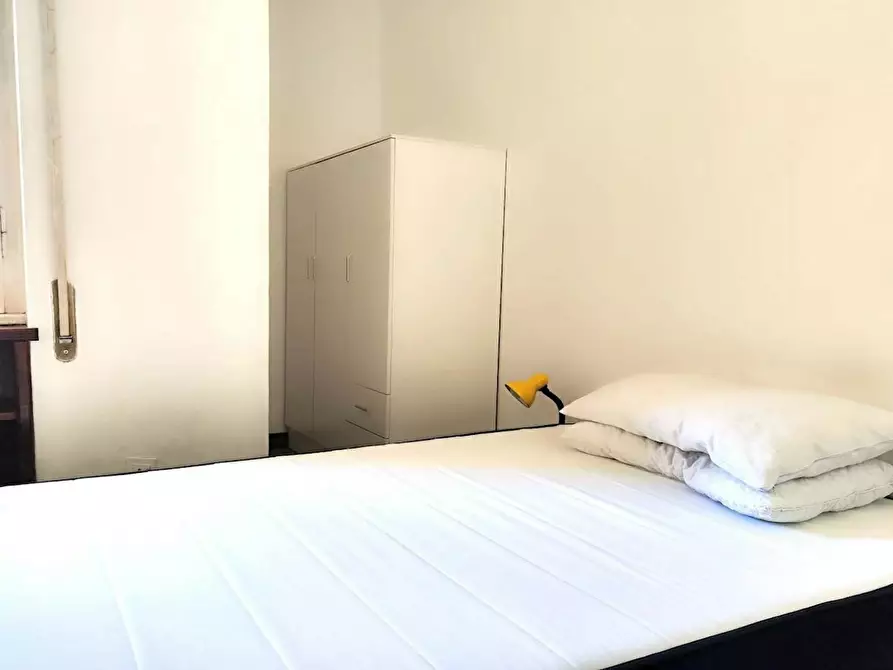 Immagine 1 di Camera in affitto  in Via Bisentina a Roma