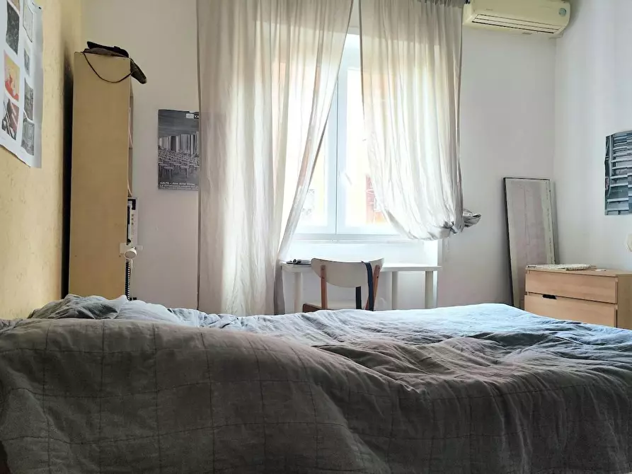 Immagine 2 di Camera in affitto  in Via Oreste Tommasini a Roma