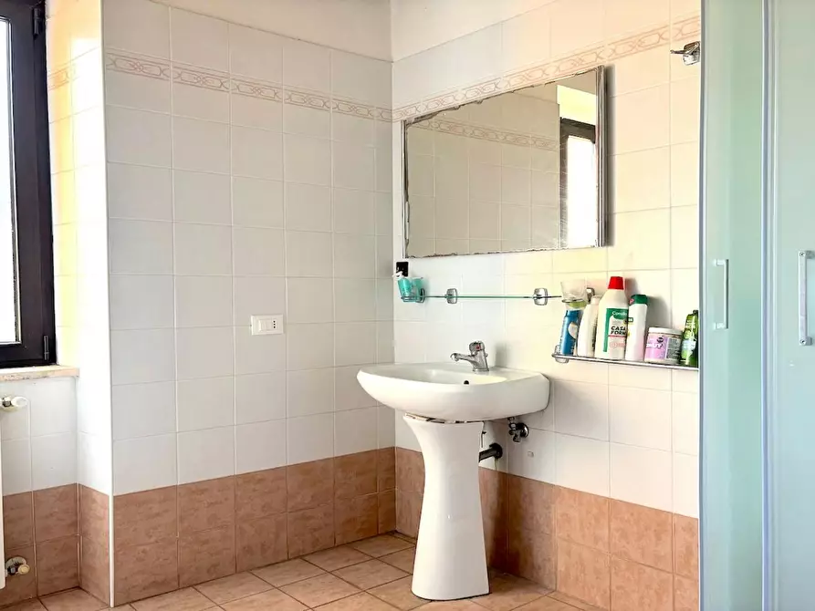 Immagine 6 di Camera in affitto  in Via Alessandro Brisse a Roma