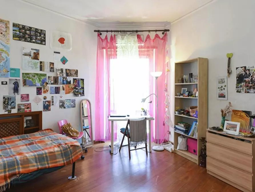 Immagine 1 di Camera in affitto  in Via Bisentina a Roma