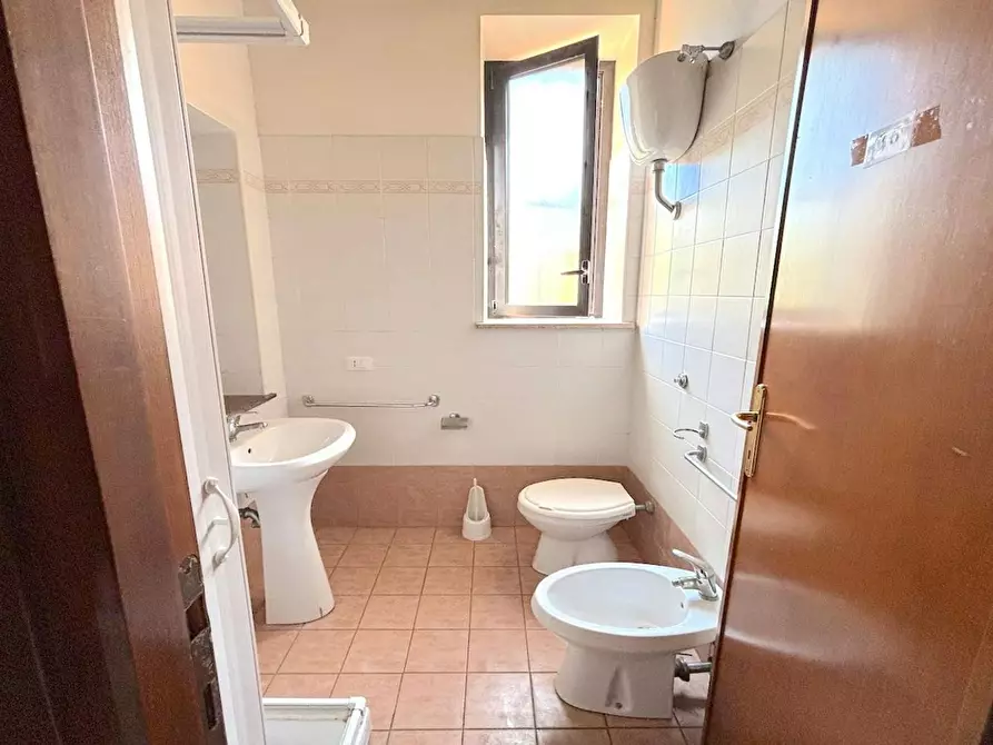 Immagine 6 di Camera in affitto  in Via Alessandro Brisse a Roma