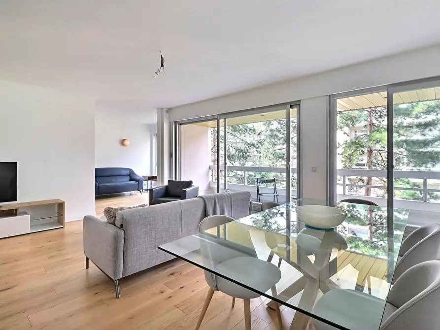 Immagine 5 di Appartamento in affitto  in Villa Poirier a Paris
