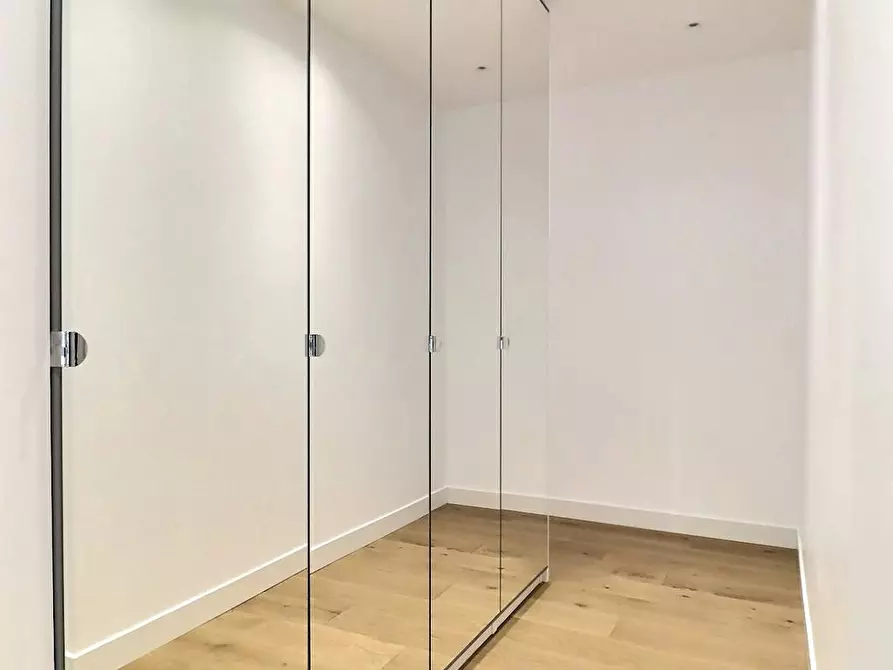 Immagine 3 di Appartamento in affitto  in Villa Poirier a Paris