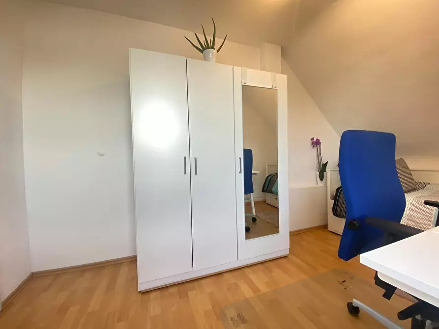 Immagine 5 di Camera in affitto  in Hermann-Löns-Straße a Hürth