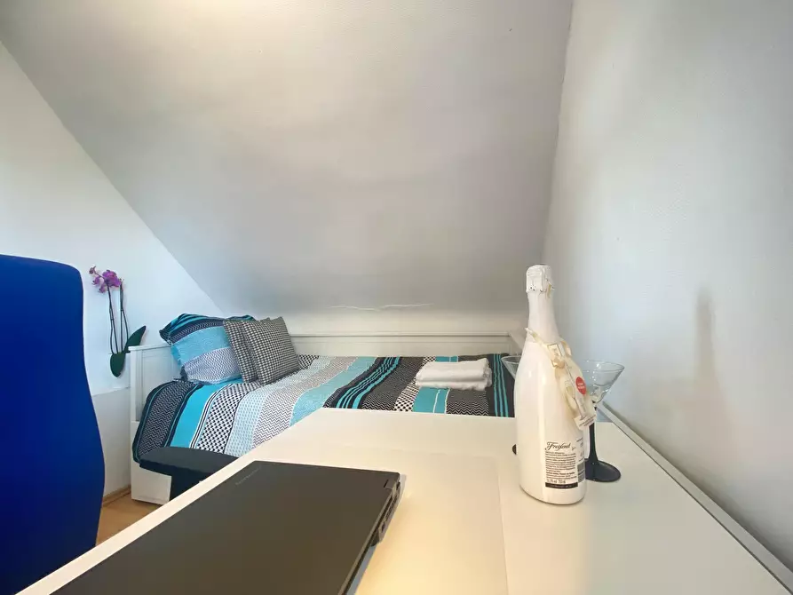 Immagine 3 di Camera in affitto  in Hermann-Löns-Straße a Hürth