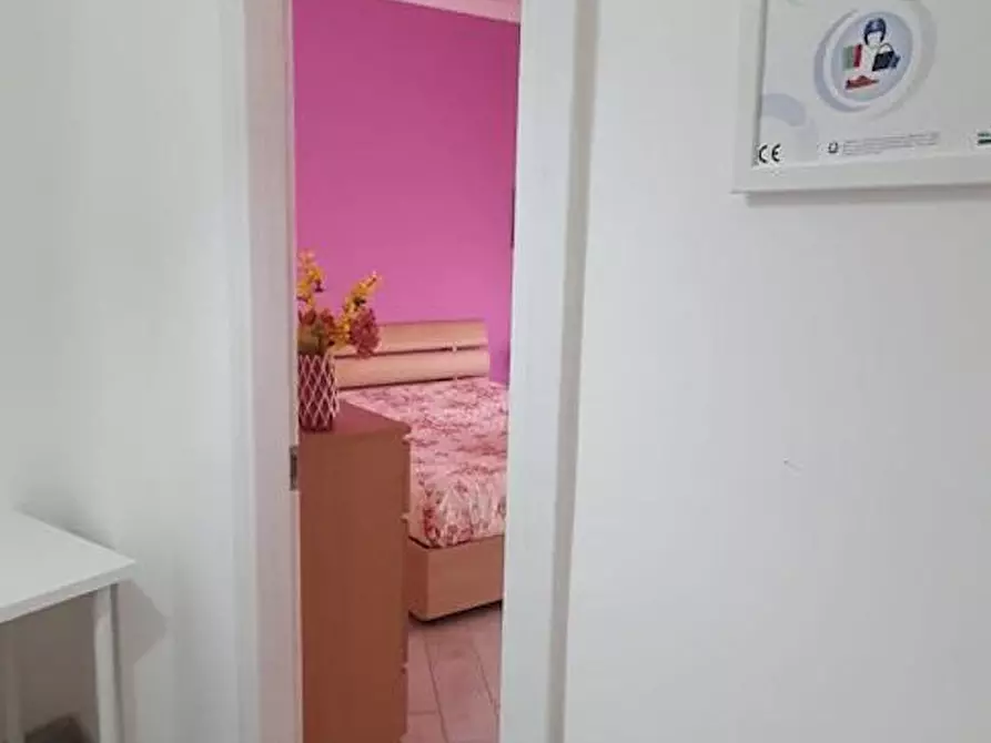 Immagine 10 di Appartamento in affitto  in Via delle Pernici a Roma