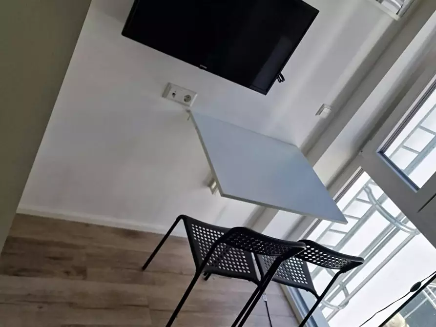 Immagine 10 di Appartamento in affitto  in Neckarstraße a Stuttgart Stuttgart-Mitte