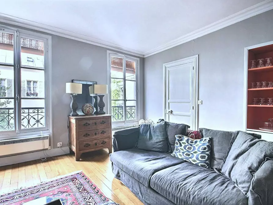 Immagine 5 di Appartamento in affitto  in Rue Rousselet a Paris 07