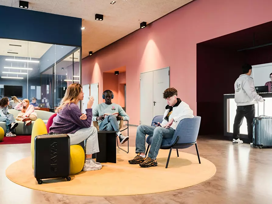 Immagine 10 di Camera condivisa in affitto  in Via Ca' Marcello a Venezia