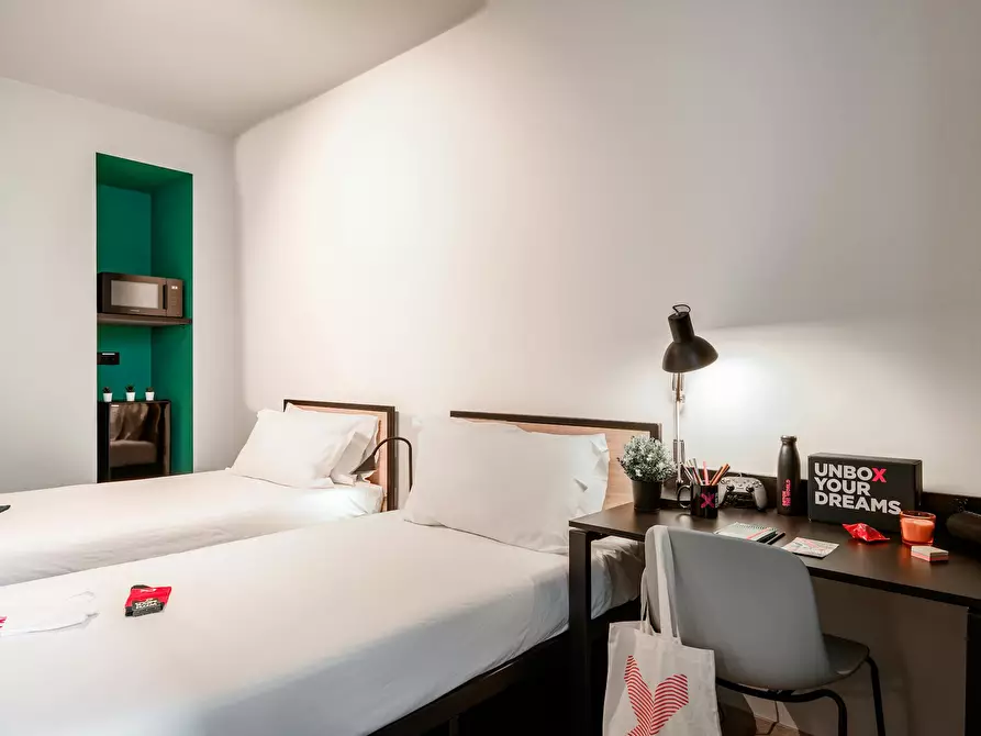 Immagine 2 di Camera condivisa in affitto  in Via Ca' Marcello a Venezia