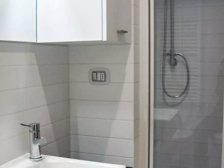 Immagine 10 di Appartamento in affitto  in Via Alessandro Manzoni a Trento