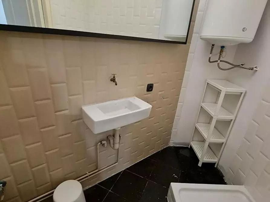 Immagine 3 di Camera in affitto  in Carrer de Castellet a Barcelona