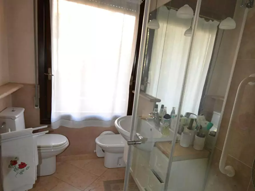 Immagine 6 di Camera in affitto  in Via Merano a Padova