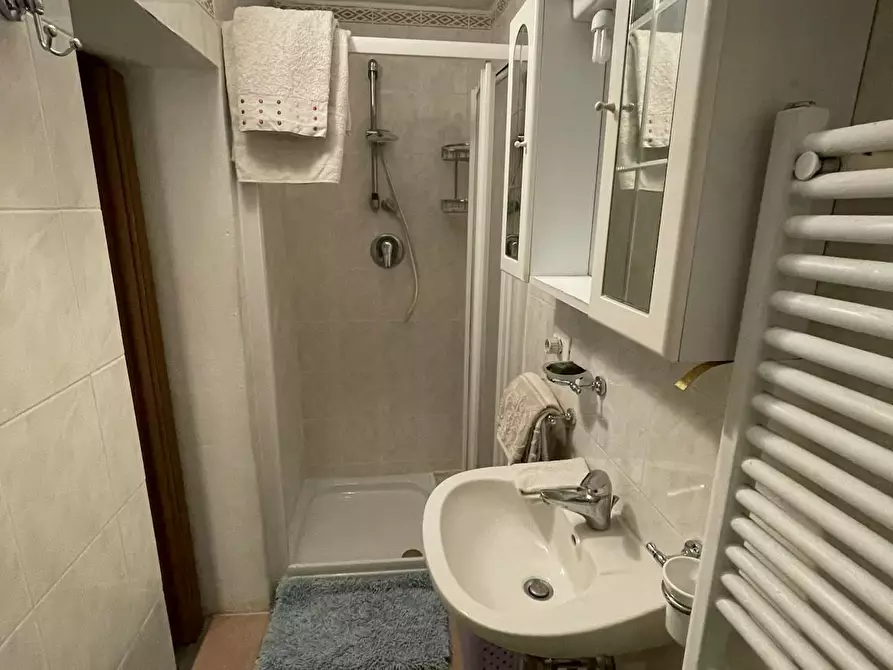 Immagine 10 di Appartamento in affitto  in Via Sguazza a Firenze