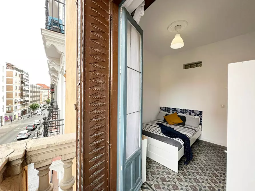 Immagine 3 di Camera in affitto  in Calle de San Bernardo a Madrid