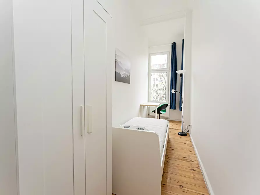 Immagine 3 di Camera in affitto  in Wisbyer Straße a Berlin
