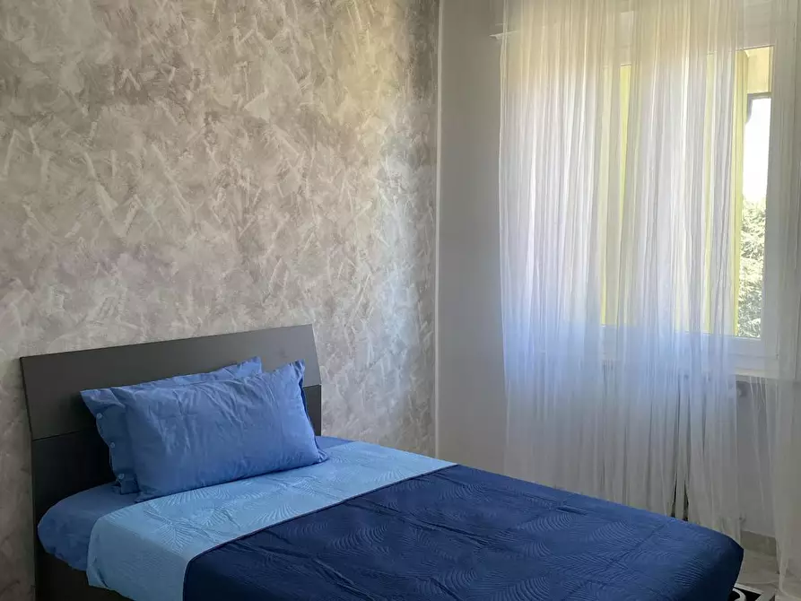 Immagine 2 di Camera in affitto  in Via Concilio Vaticano II a Milano