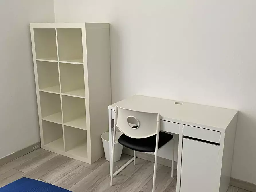 Immagine 5 di Camera in affitto  in Via Concilio Vaticano II a Milano