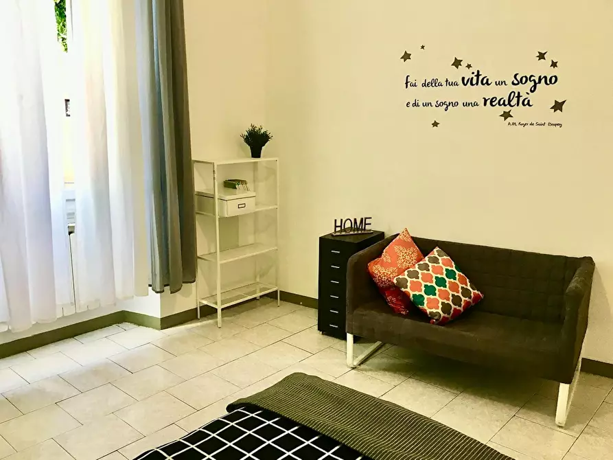 Immagine 4 di Camera in affitto  in Via del Ponte Rosso a Firenze