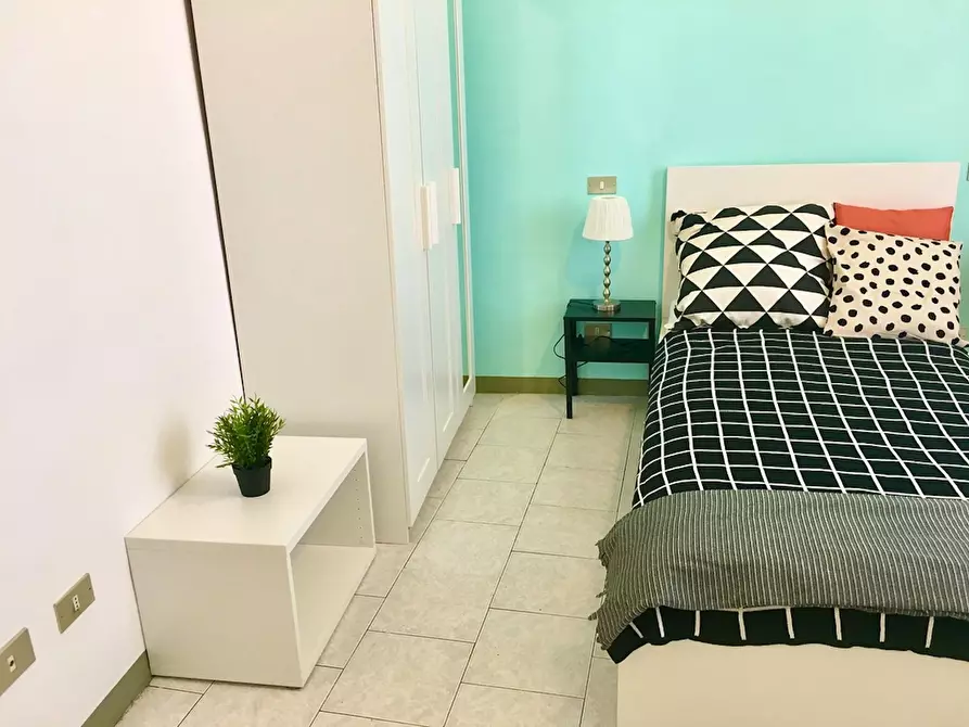 Immagine 5 di Camera in affitto  in Via del Ponte Rosso a Firenze