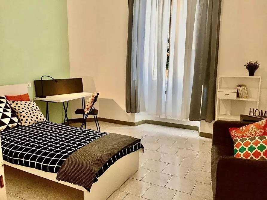 Immagine 6 di Camera in affitto  in Via del Ponte Rosso a Firenze