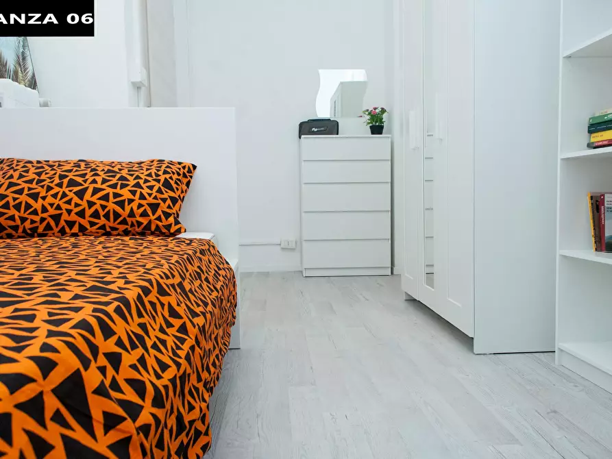 Immagine 1 di Camera in affitto  in Piazza Tancredi Galimberti a Torino