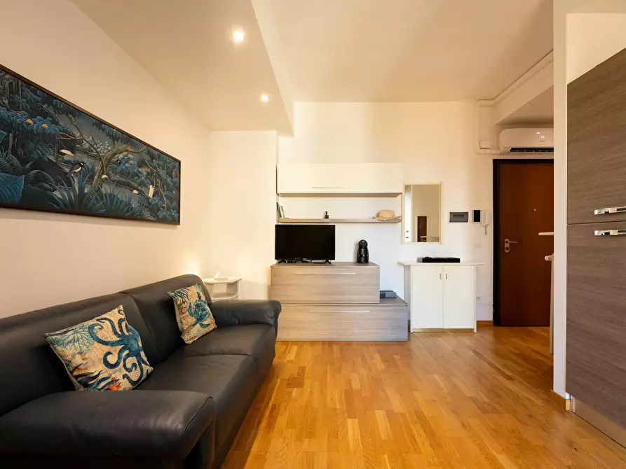 Immagine 5 di Appartamento in affitto  in Via delle Porte Nuove a Firenze