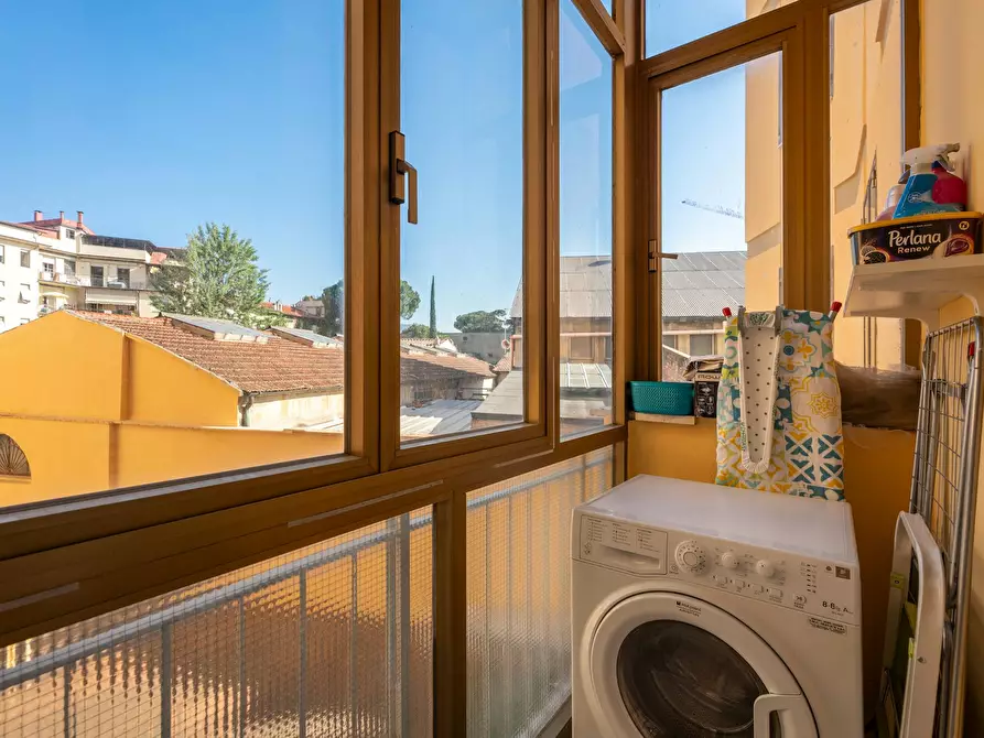 Immagine 10 di Appartamento in affitto  in Via delle Porte Nuove a Firenze